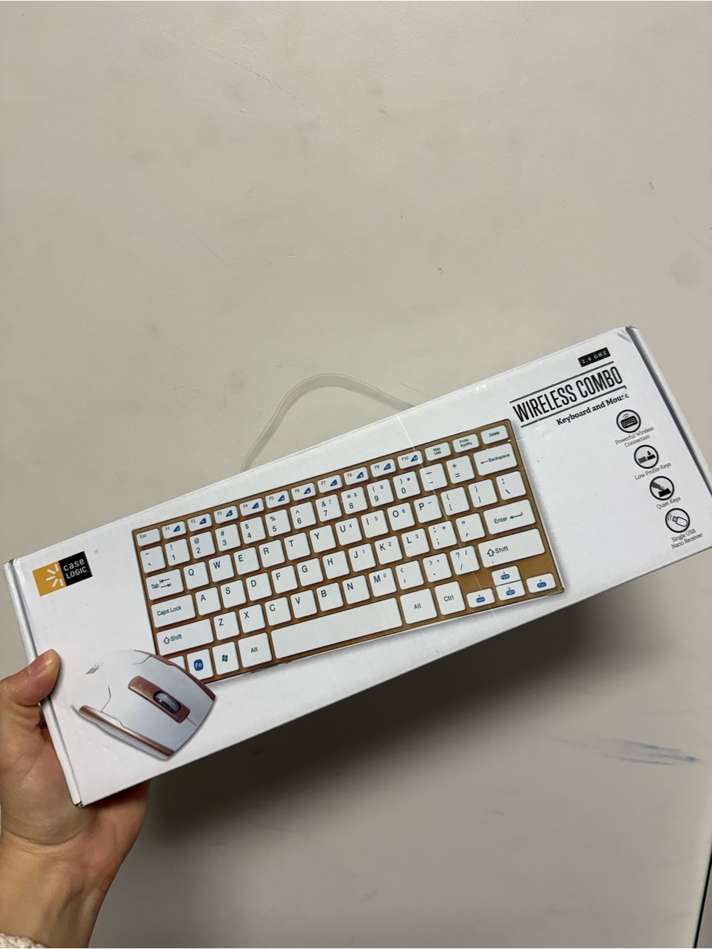 Case Logic Wireless Keyboard and Mouse - gold and white - with protective cover!
